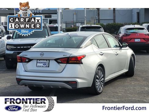 Used 2024 Nissan Altima 2.5 SV image 5