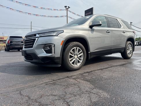Used 2023 Chevrolet Traverse LT w/ LPO, Floor Liner Package AWD/4WD image 8