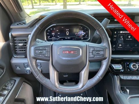 Used 2025 GMC Sierra 2500 AT4X AWD/4WD image 32
