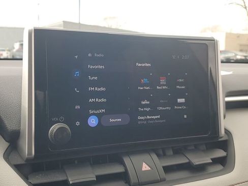 Used 2023 Toyota RAV4 XLE image 22