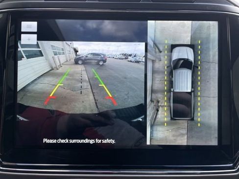 Used 2022 Ford F350 Platinum image 17