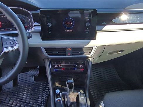 Used 2025 Volkswagen Taos SEL image 14