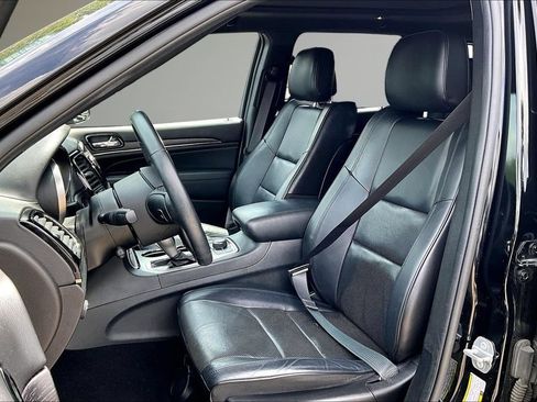 Used 2019 Jeep Grand Cherokee High Altitude AWD/4WD image 22