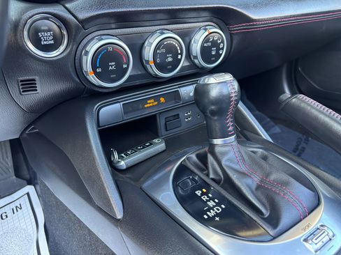 Used 2017 MAZDA MX-5 Miata Grand Touring image 24