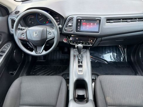 Used 2016 Honda HR-V EX image 3