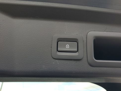 Used 2023 MAZDA CX-30 AWD 2.5 S w/ Preferred Package image 17