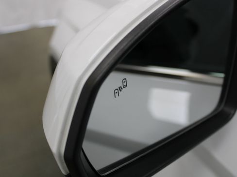 Used 2022 Volkswagen Taos SE image 10