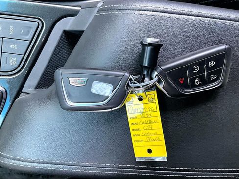 Used 2023 Cadillac CT4 Luxury w/ Sun And Sound Package RWD image 15