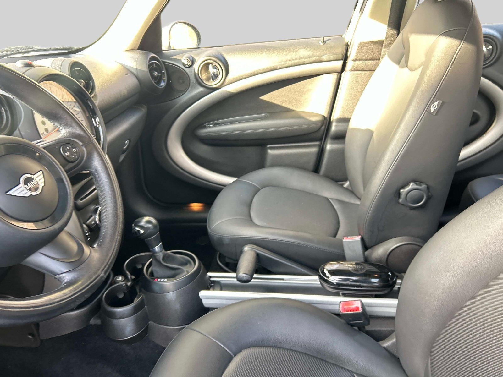 Used 2014 MINI Cooper Countryman FWD image 20