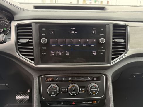 Used 2019 Volkswagen Atlas SE image 22