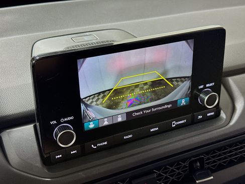 Used 2025 Honda Accord SE image 3