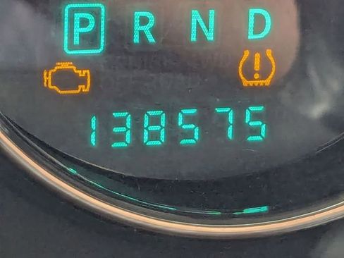 Used 2012 Jeep Wrangler Unlimited Sahara w/ Dual Top Group image 16