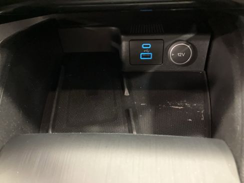 Certified 2021 Ford Escape SEL w/ SEL Stealth AWD Package image 18