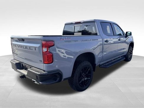 Used 2024 Chevrolet Silverado 1500 LT Trail Boss w/ Convenience Package II AWD/4WD image 5