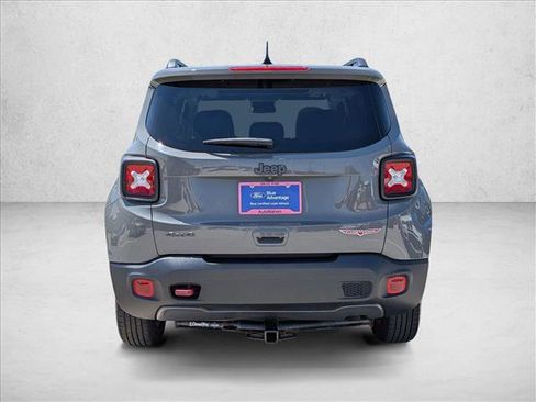 Used 2019 Jeep Renegade Trailhawk w/ Cold Weather Group II AWD/4WD image 6