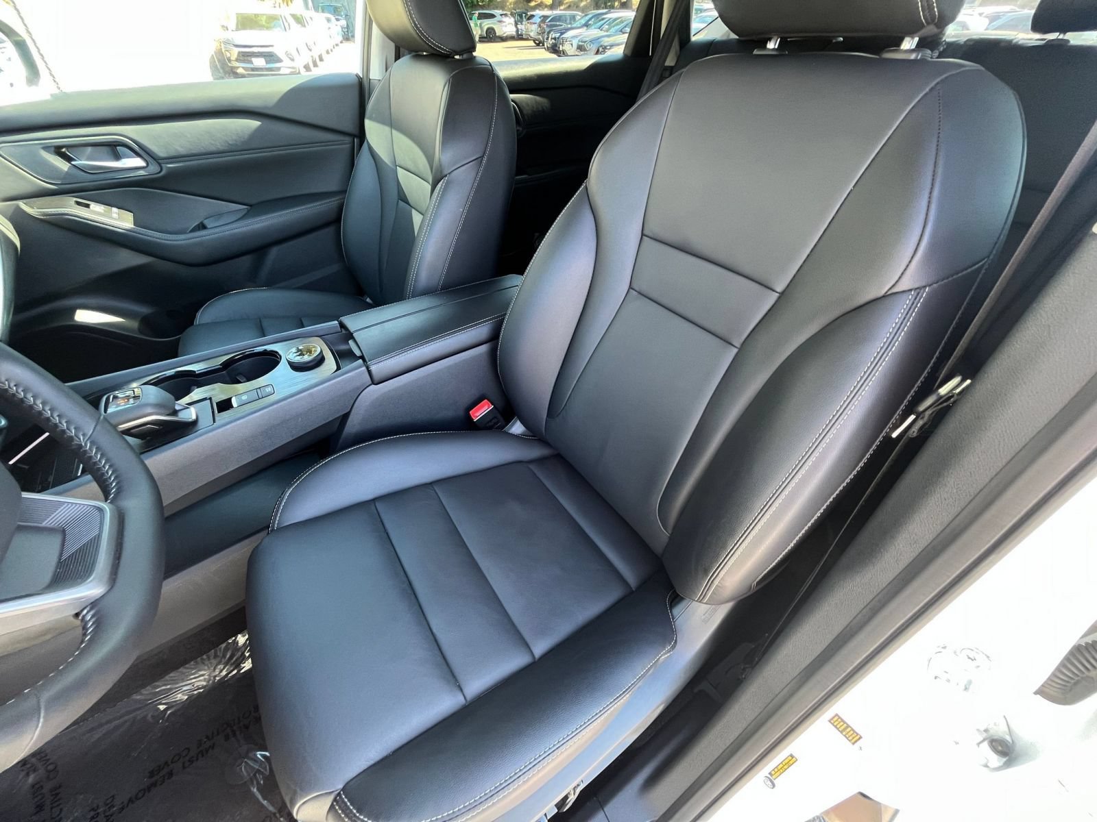 Used 2026 Nissan Rogue SL AWD/4WD image 38