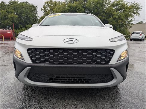 Used 2023 Hyundai Kona SEL w/ Cargo Package AWD/4WD image 9