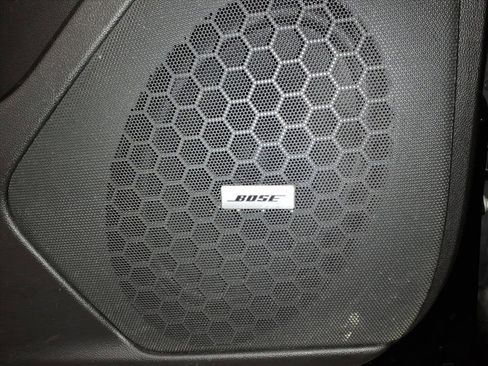 Used 2019 Cadillac XT5 Luxury image 14