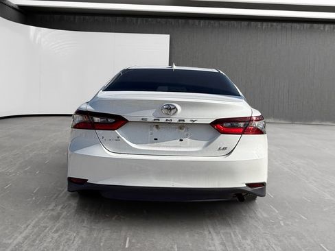 Used 2021 Toyota Camry LE FWD image 4