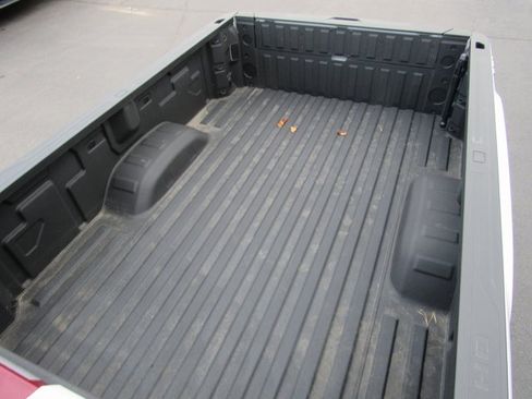 Used 2024 GMC Sierra 2500 SLE w/ SLE Convenience Package image 25