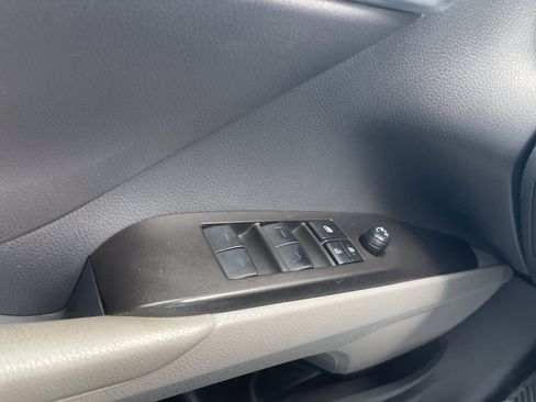 Used 2023 Toyota Camry SE FWD image 20