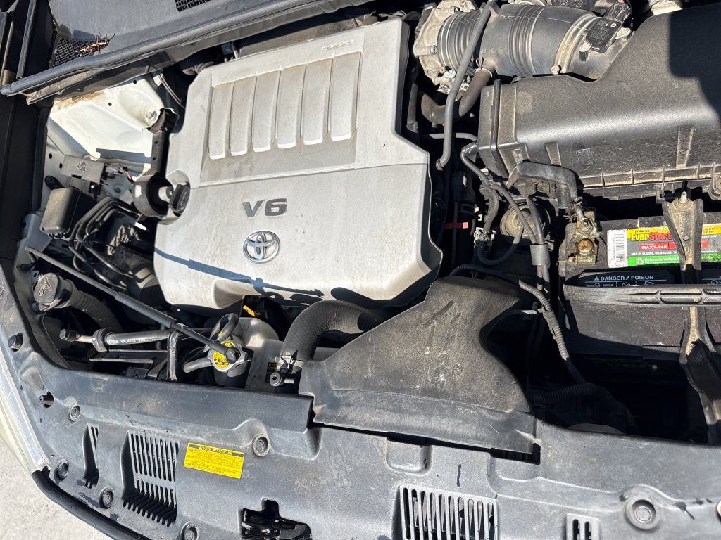 Used 2012 Toyota Highlander 4WD w/ Tech Pkg image 34