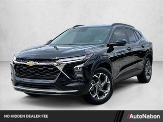 Used 2025 Chevrolet Trax LT FWD video 1