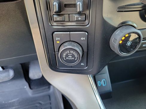 Used 2024 Ford F150 STX w/ Equipment Group 201A FX4 AWD/4WD image 36