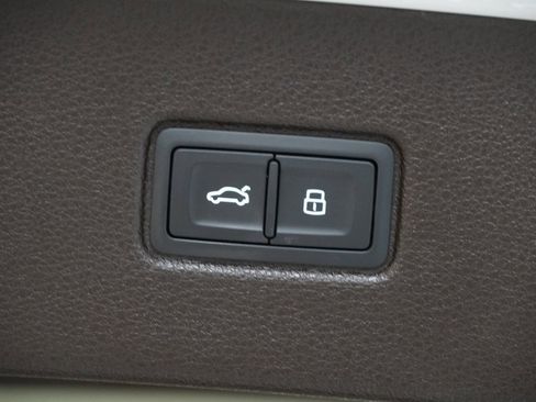 Used 2019 Audi Q7 2.0T Premium Plus image 11