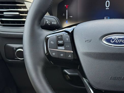 New 2026 Ford Escape Active w/ Tech Pack #1 AWD/4WD image 8
