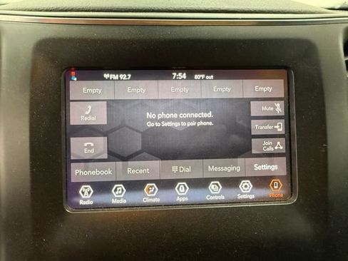 Used 2021 Jeep Cherokee Latitude FWD image 14