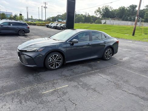 Used 2026 Toyota Camry XLE w/ Premium Package AWD/4WD image 3