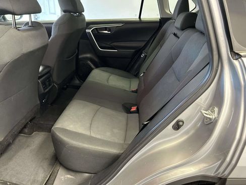 Certified 2024 Toyota RAV4 XLE w/ Convenience Package FWD image 15