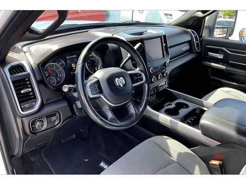 Used 2024 RAM 2500 Big Horn w/ Off Road Package AWD/4WD image 14