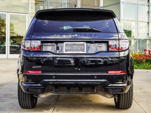 Used 2023 Land Rover Discovery Sport SE R-Dynamic AWD/4WD image 11