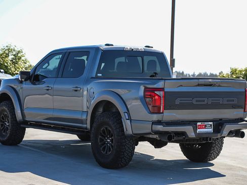 Used 2025 Ford F150 Raptor AWD/4WD image 7
