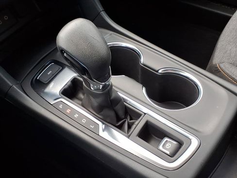 Used 2022 Chevrolet Equinox LT image 26