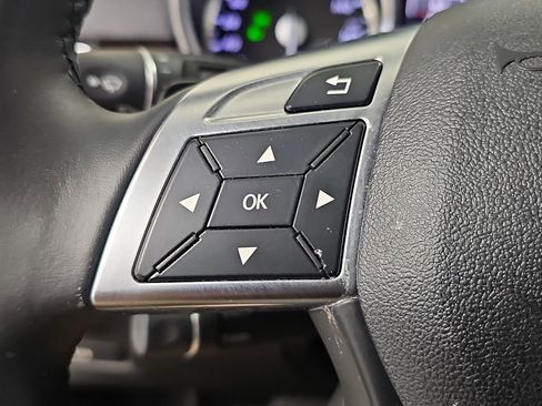 Used 2014 Mercedes-Benz GL 450 4MATIC image 20