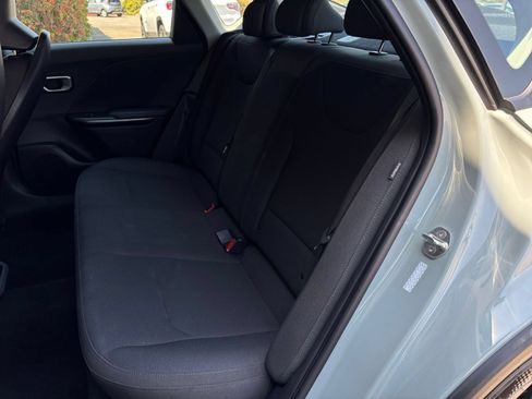 Used 2026 Kia K4 FWD image 37