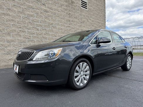 Used 2015 Buick Verano FWD image 4