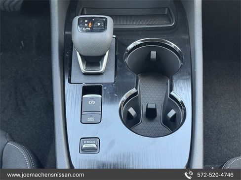 New 2026 Nissan Rogue S image 17