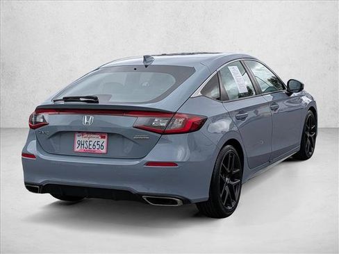 Used 2024 Honda Civic Sport Touring image 5