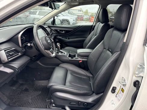 Used 2025 Subaru Outback Touring XT image 16