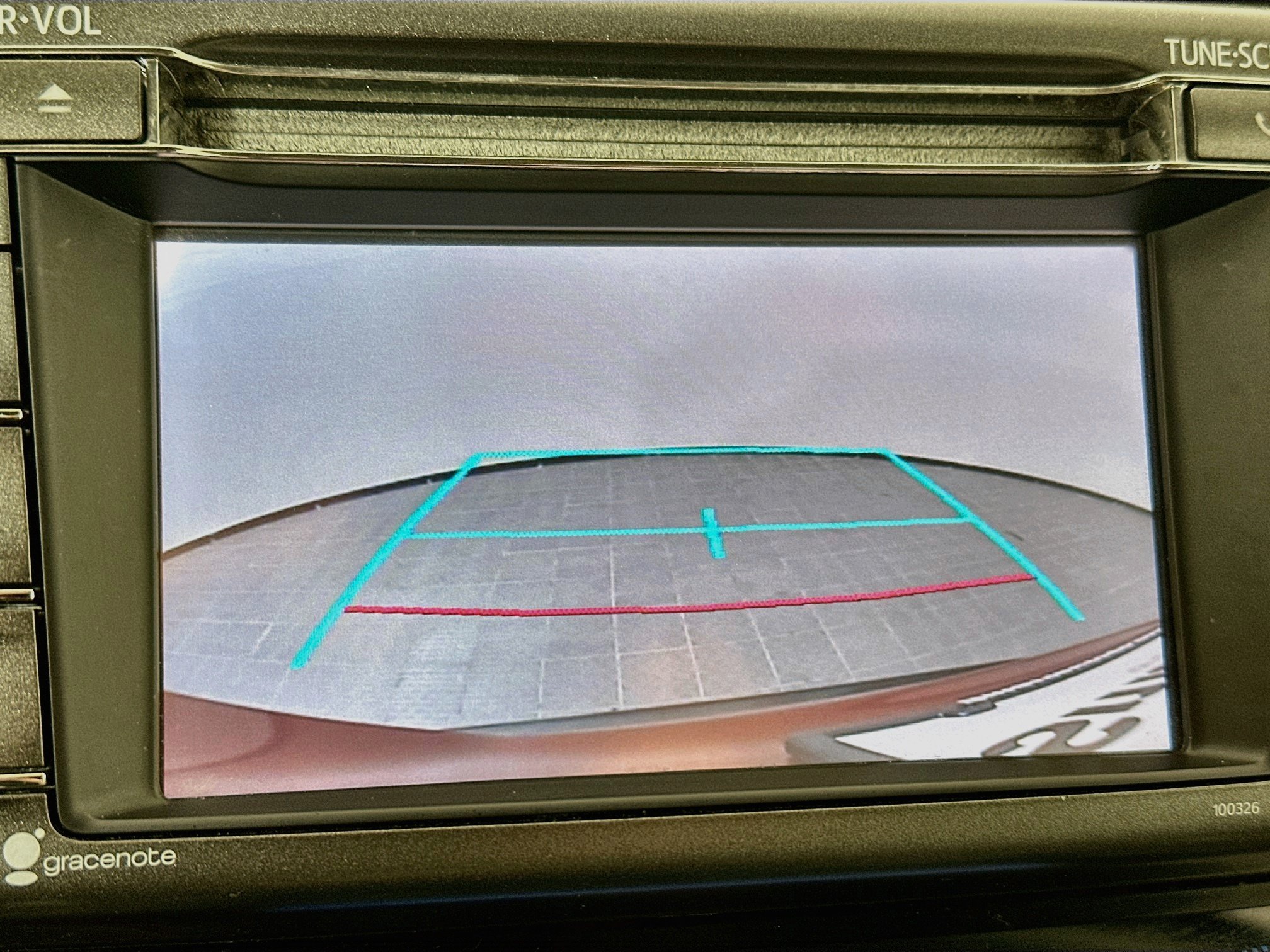 Used 2015 Toyota RAV4 XLE FWD image 13