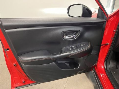 Used 2025 Honda HR-V Sport image 24
