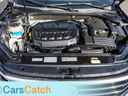 Used 2018 Volkswagen Passat 2.0T SE FWD image 38