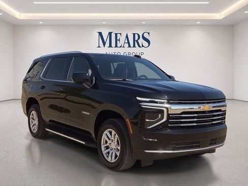 Used 2025 Chevrolet Tahoe LT AWD/4WD image 7