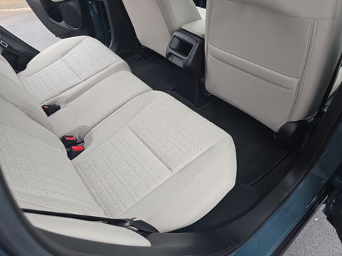 Used 2024 Honda HR-V LX image 11