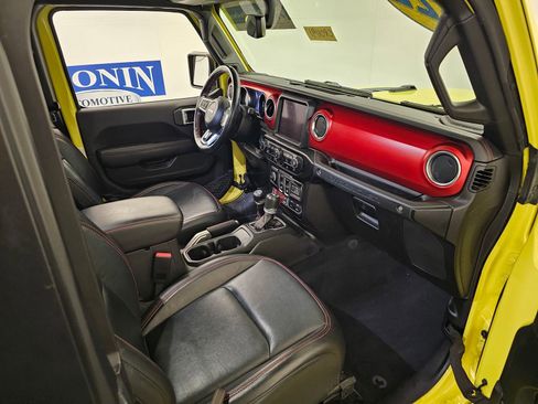 Used 2022 Jeep Wrangler Rubicon w/ LED Lighting Group image 37