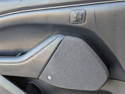 Used 2021 Ford Mustang Mach-E Premium image 22